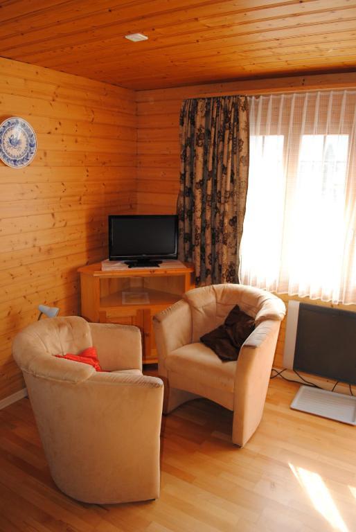 Studio Glaus Appartement Wilderswil Kamer foto